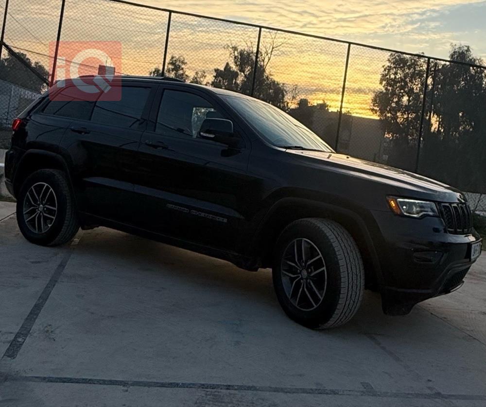 جيب جراند شيروكي